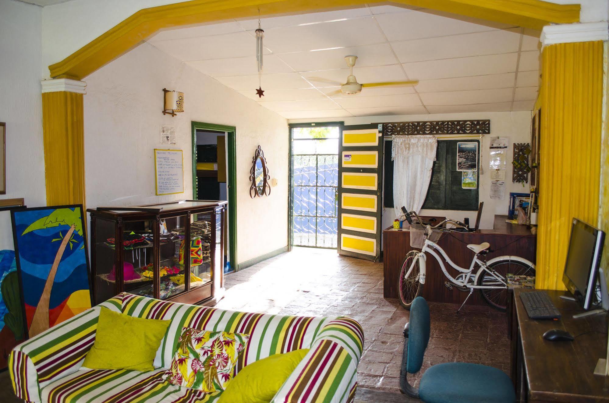 Hostel Villa Mary 타강가 외부 사진