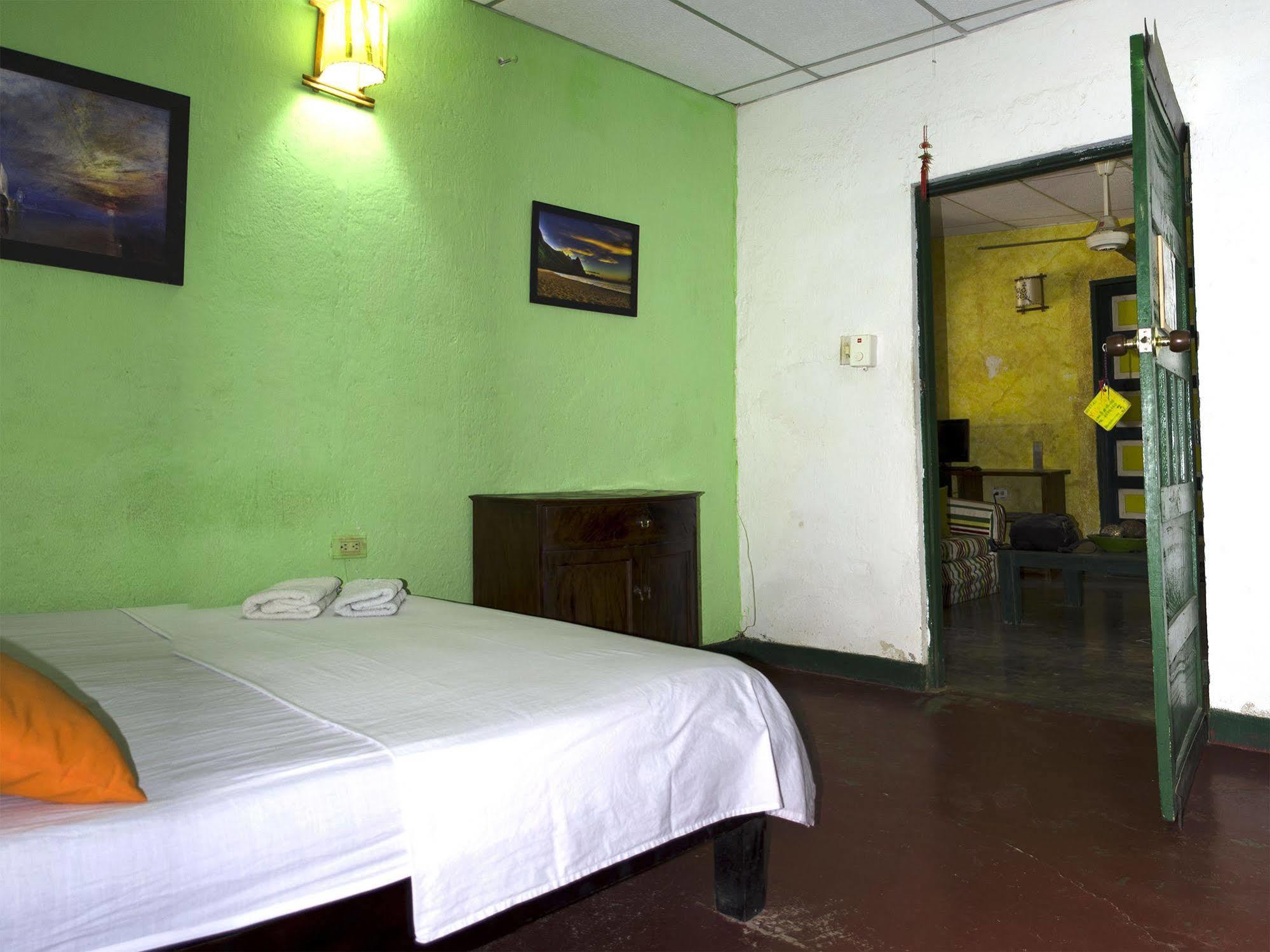 Hostel Villa Mary 타강가 외부 사진
